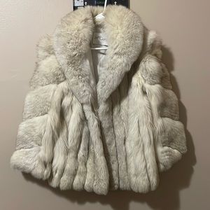 Luxury Vintage White/Cream Fox Fur Suede fits 8- XL in amazing condition